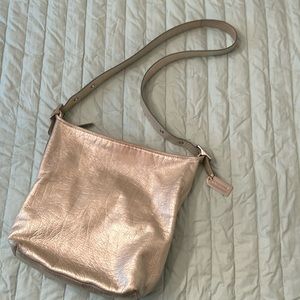 COACH METALLIC GOLD SHIMMER LEATHER BUCKET BAG, Gold Shimmer Coach Purse